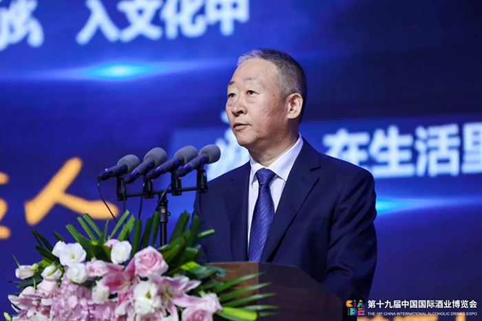 举杯酒博｜宋书玉：问清楚 喝明白(图1)