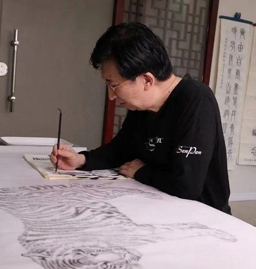 2420 万元天价落槌！当代书画大家刘圻作品惊艳国际拍卖市场(图2)