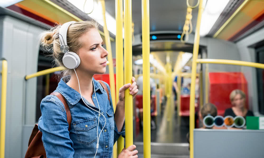 科技晚报：饿了么口碑招人 Facebook将提供粉丝付(图7)